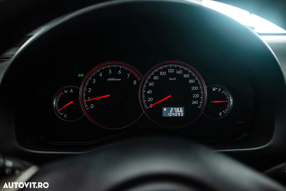 Subaru Legacy - 11