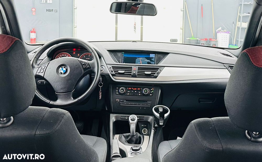 BMW X1 sDrive18d Sport Line - 6