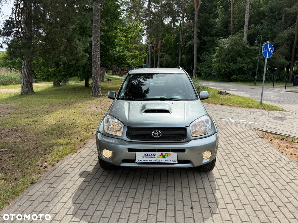 Toyota RAV4 - 3