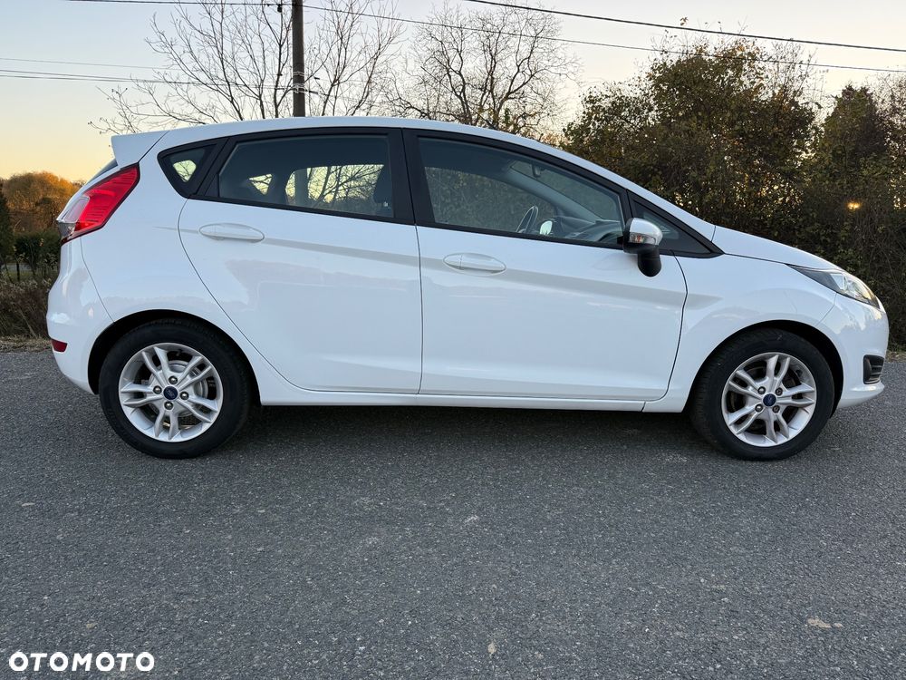 Ford Fiesta 1.5 TDCi St&St SYNC Edition - 15