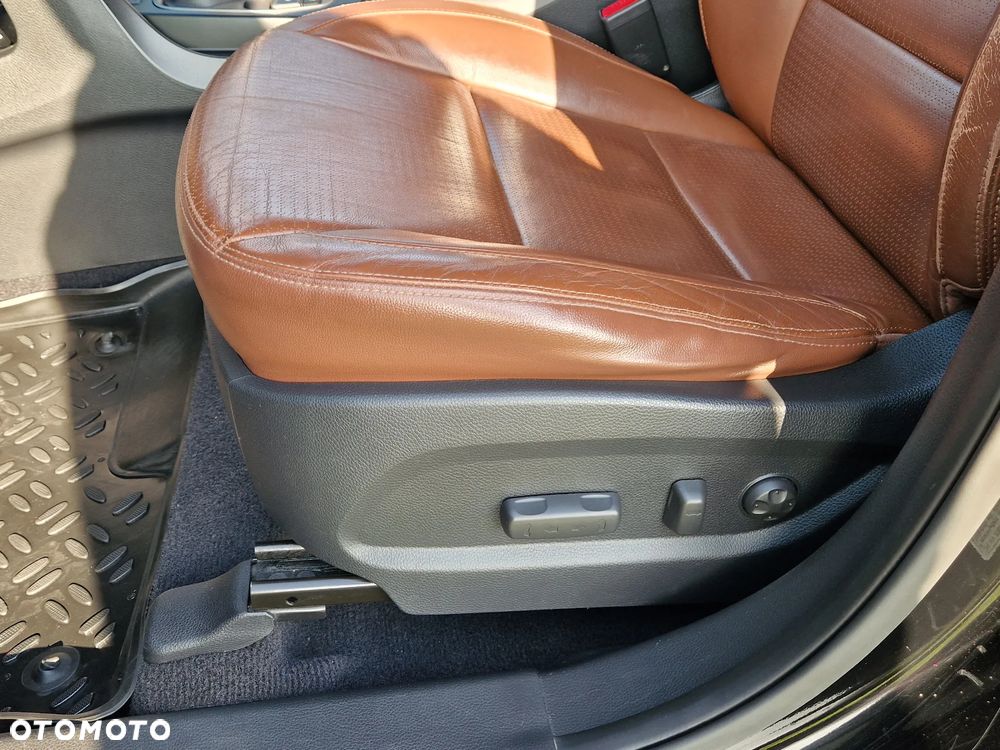 Hyundai Santa Fe - 25