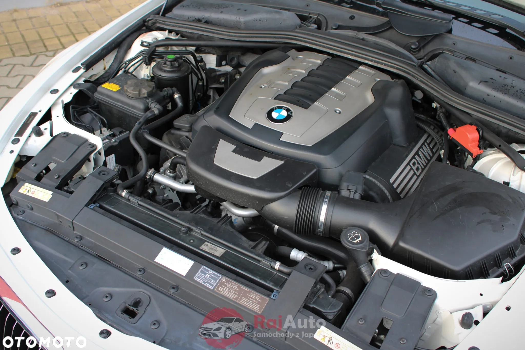 BMW Seria 6 650 i - 10