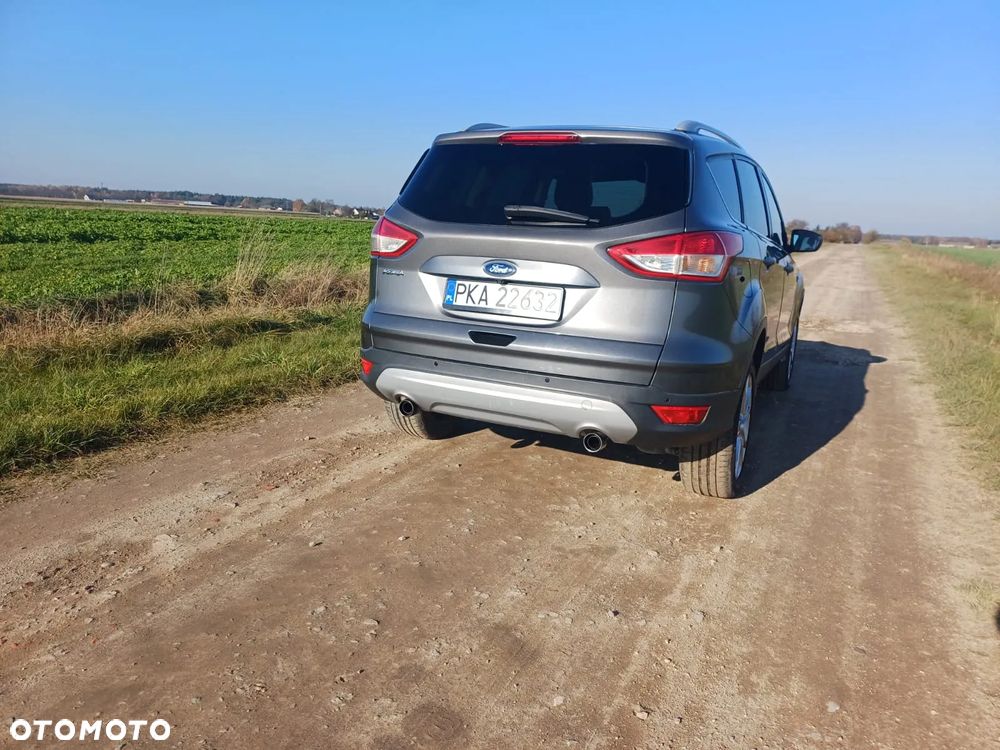 Ford Kuga - 3