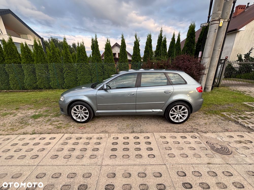Audi A3 Sportback - 9
