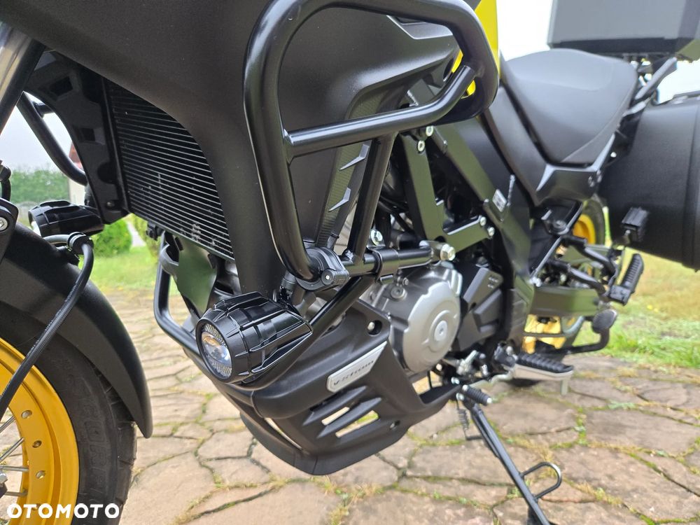 Suzuki V-STROM - 19