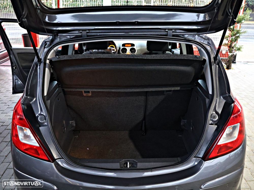 Opel Corsa 1.2 Enjoy - 30