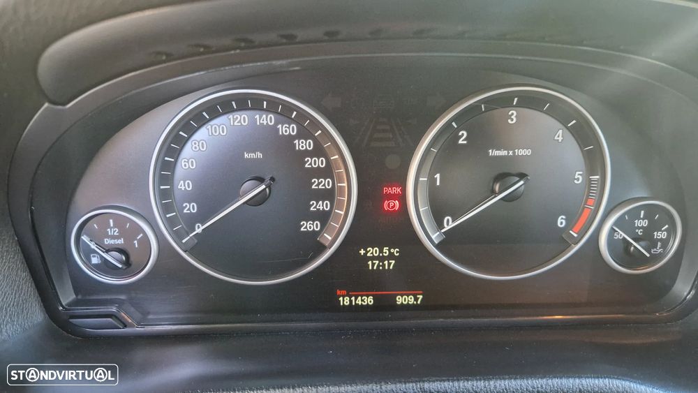 BMW X3 20 d xDrive - 14