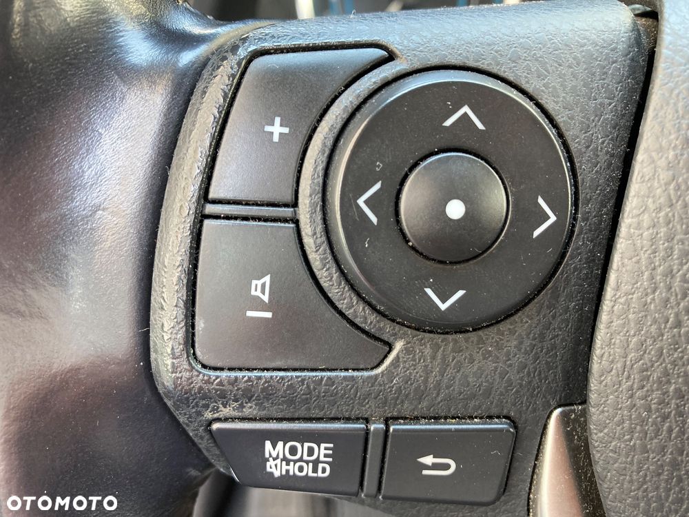 Toyota Auris - 14