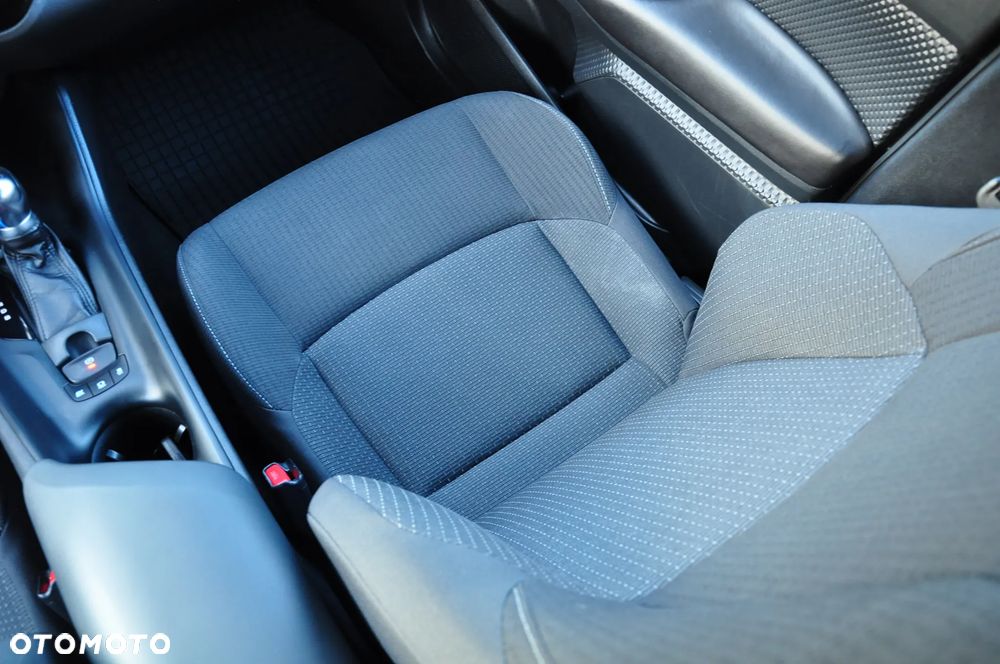 Toyota C-HR Business-Edition - 14