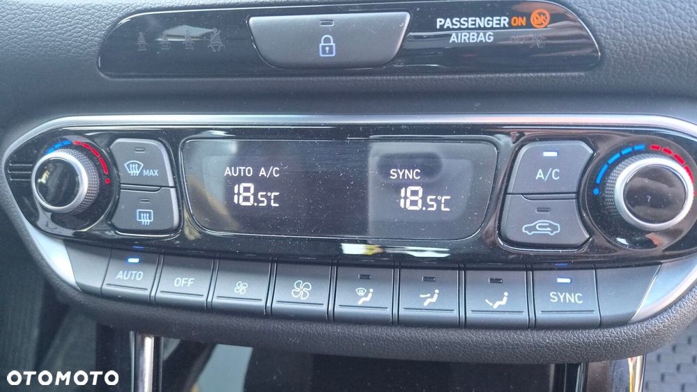 Hyundai i30 - 32