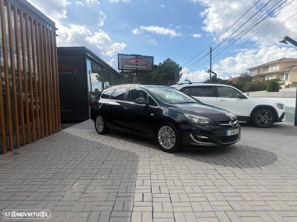 Opel Astra Sports Tourer - 12