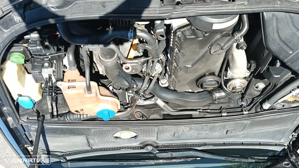 Audi A4 Avant 1.9 TDI m6 - 6
