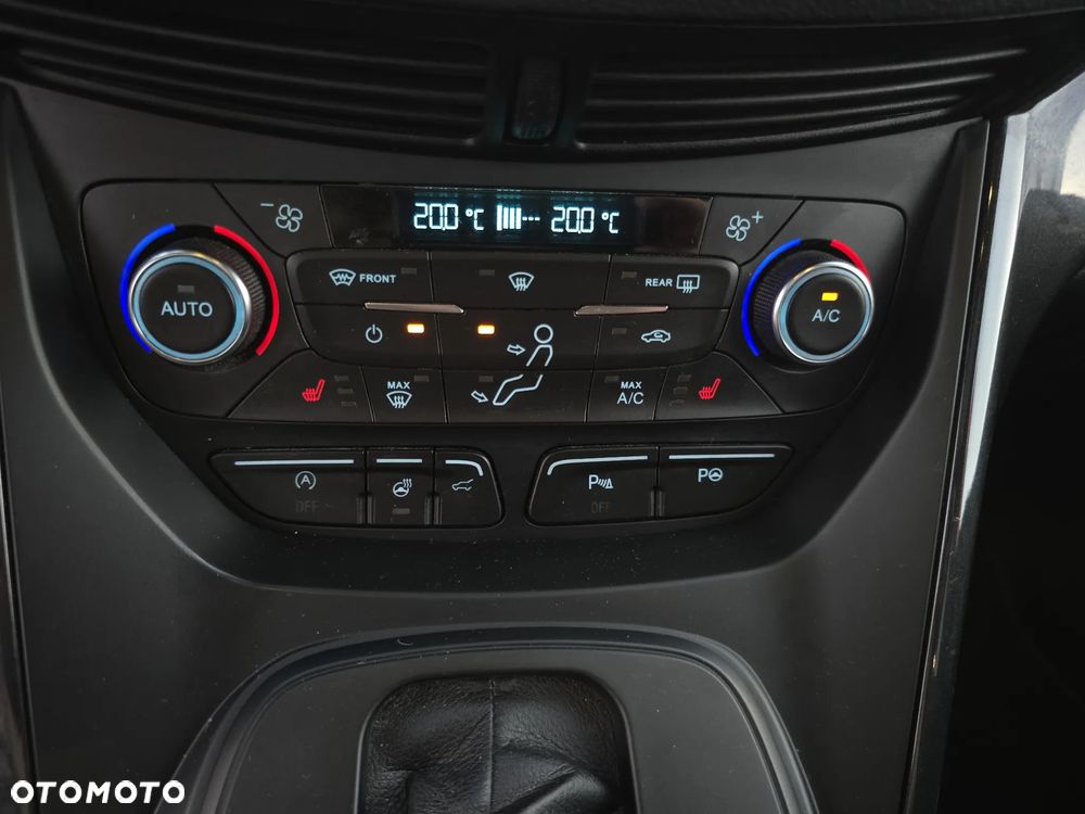 Ford Kuga 1.5 EcoBoost 4x4 ST-Line - 24