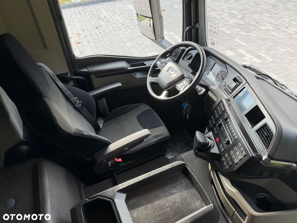 MAN / TGS / 18.430 / 141 TYS.KM. / REGULOWANE SIODŁO / - 38