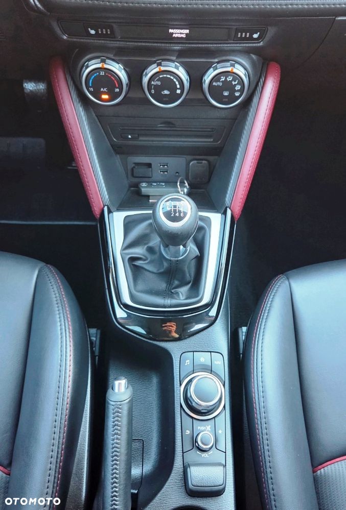 Mazda CX-3 2.0 Takumi - 38