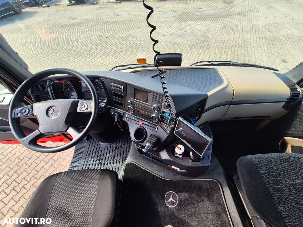 Mercedes-Benz Actors 1842 LSnrL - 10