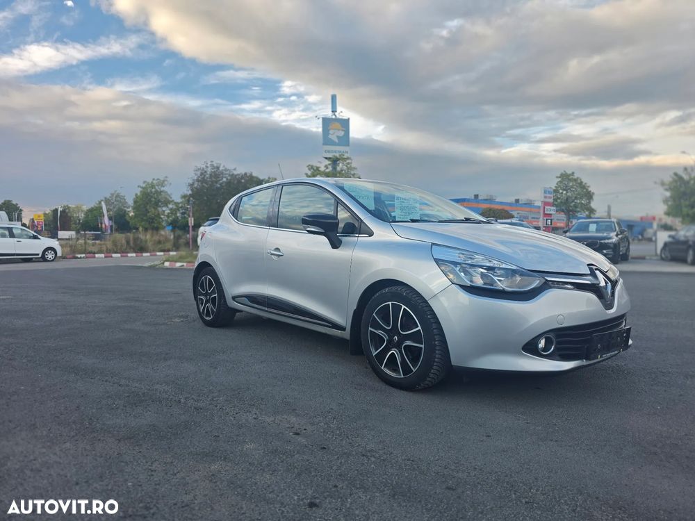 Renault Clio - 2