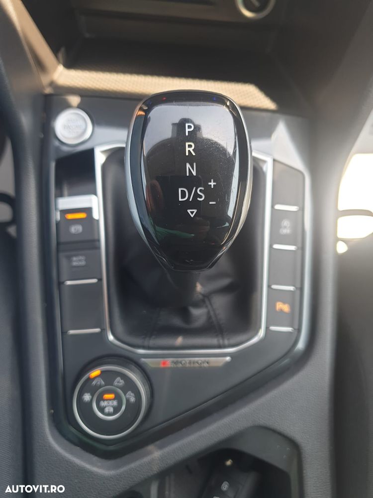Volkswagen Tiguan 2.0 TDI SCR DSG 4Motion Life - 29