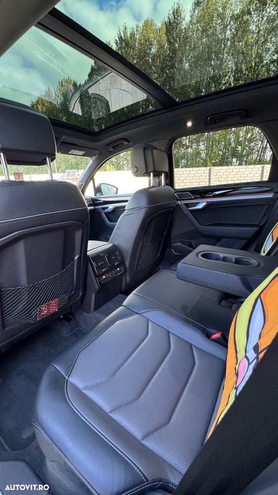 Volkswagen Touareg 3.0 V6 TDI 4Motion DPF Automatik R-Line - 11