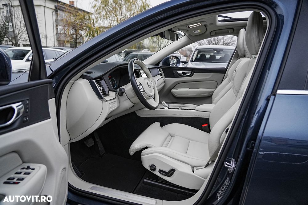 Volvo XC 60 Recharge T6 Twin Engine eAWD Inscription Expression - 8