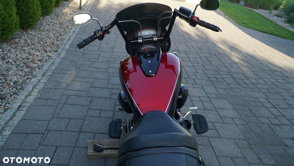 Suzuki Boulevard - 28