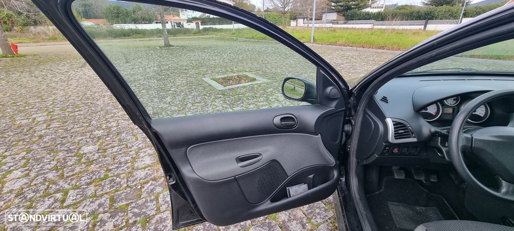 Peugeot 206+ 1.1 Urban - 12