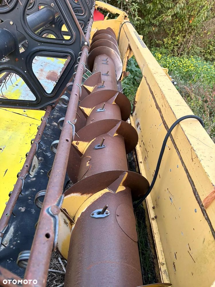 New Holland TX 66 - 4