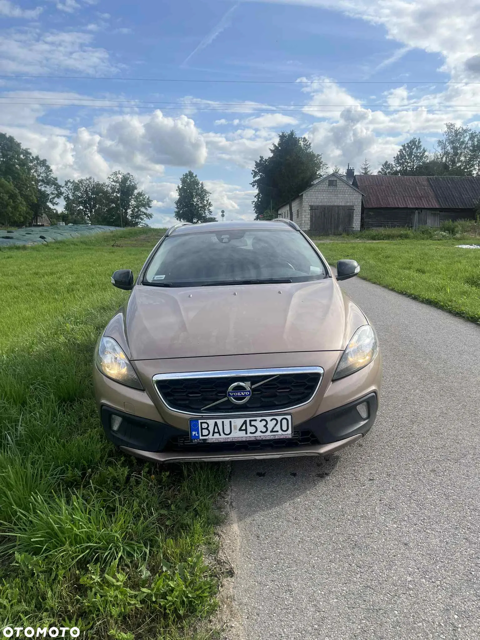 Volvo V40 D3 Base - 4
