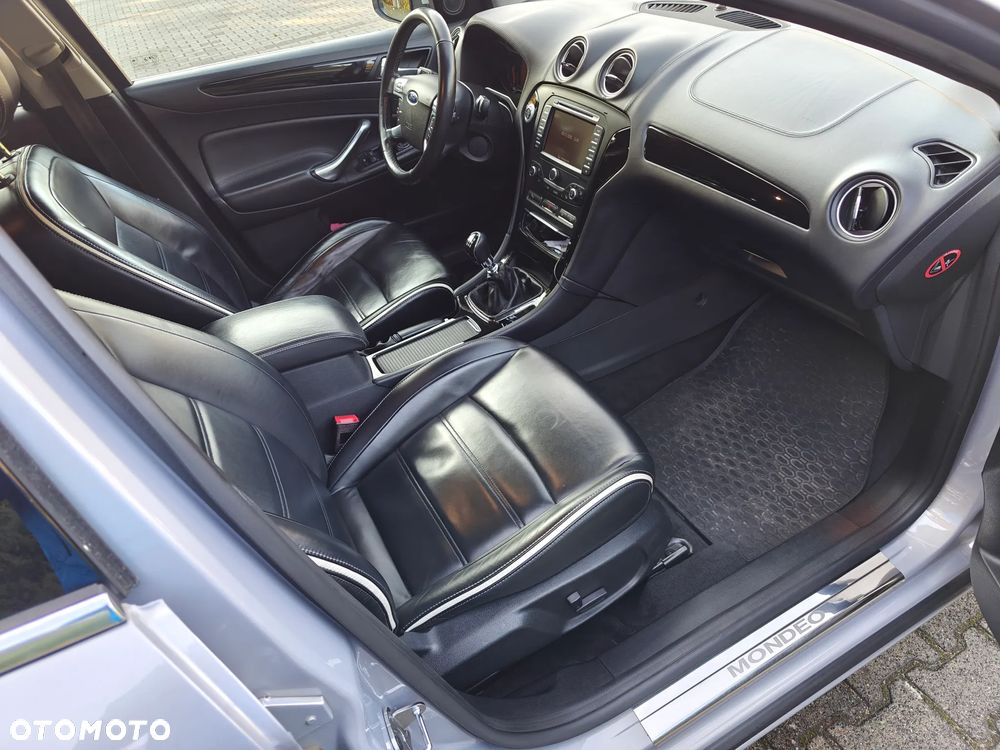 Ford Mondeo 2.0 TDCi Titanium X - 20