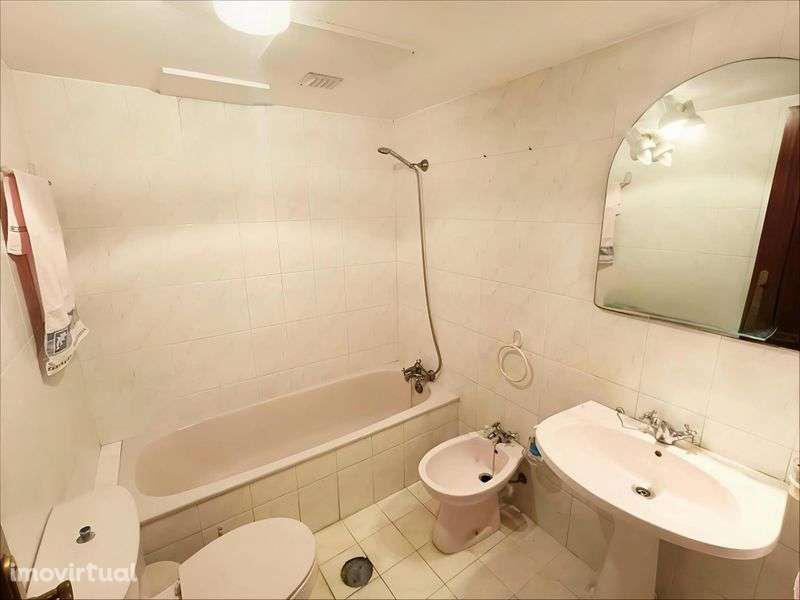 Apartamento T0 em Aver-o-mar - Grande imagem: 4/5