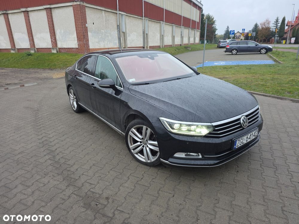 Volkswagen Passat - 4
