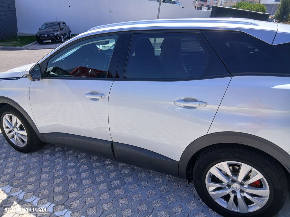 Peugeot 3008 PureTech 130 Stop & Start GPF Active Pack - 3