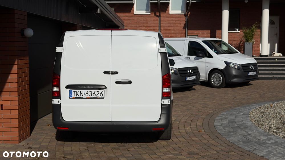 Mercedes-Benz VITO - 17