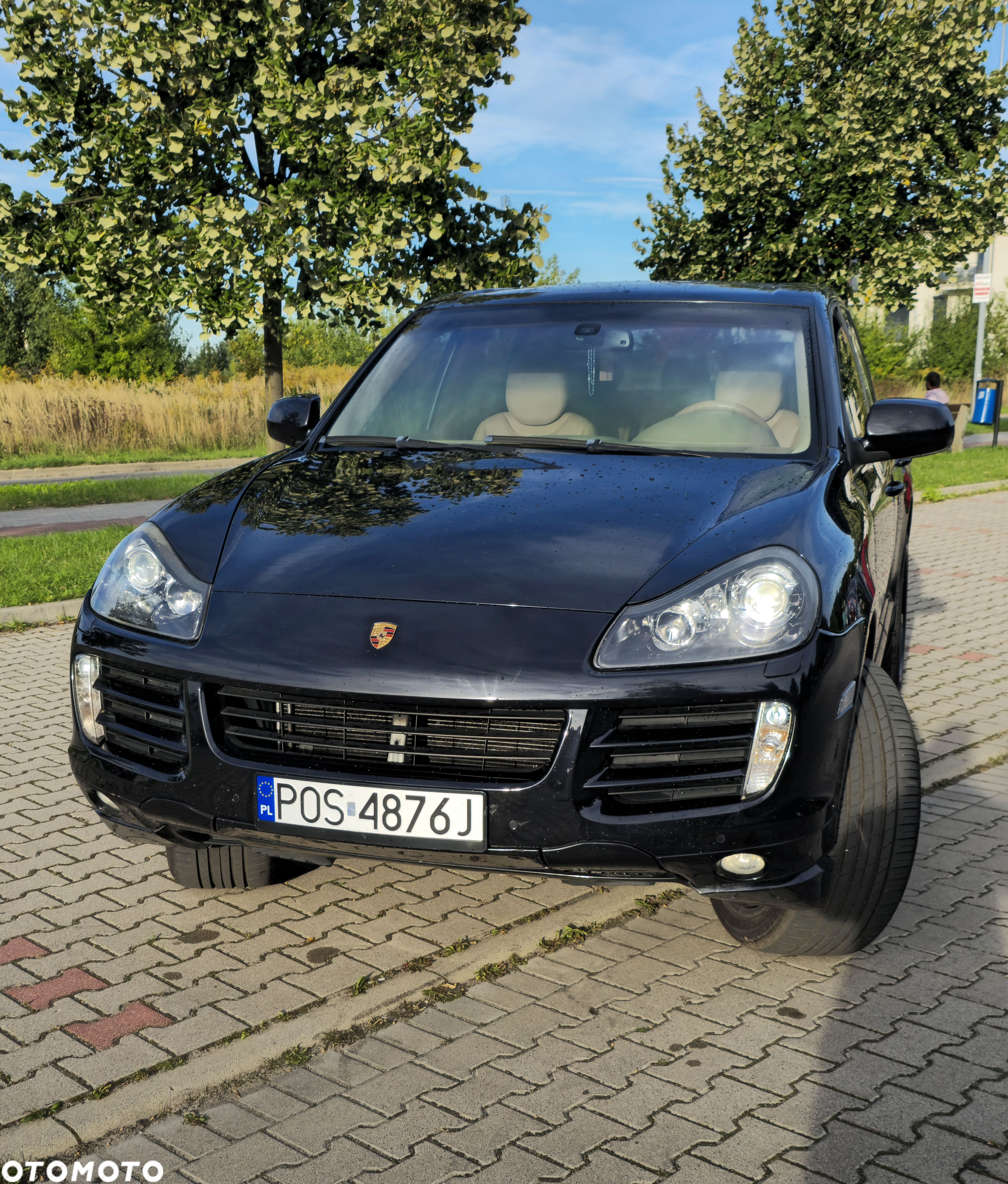 Porsche Cayenne - 1