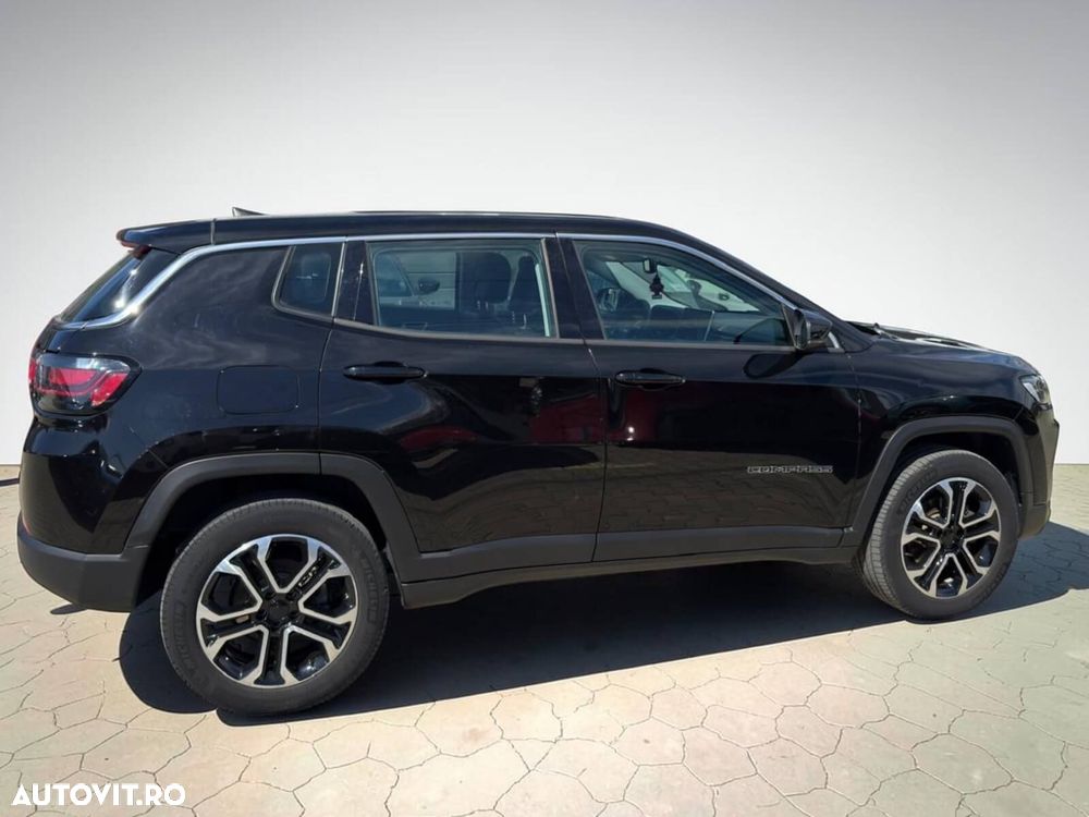 Jeep Compass - 13