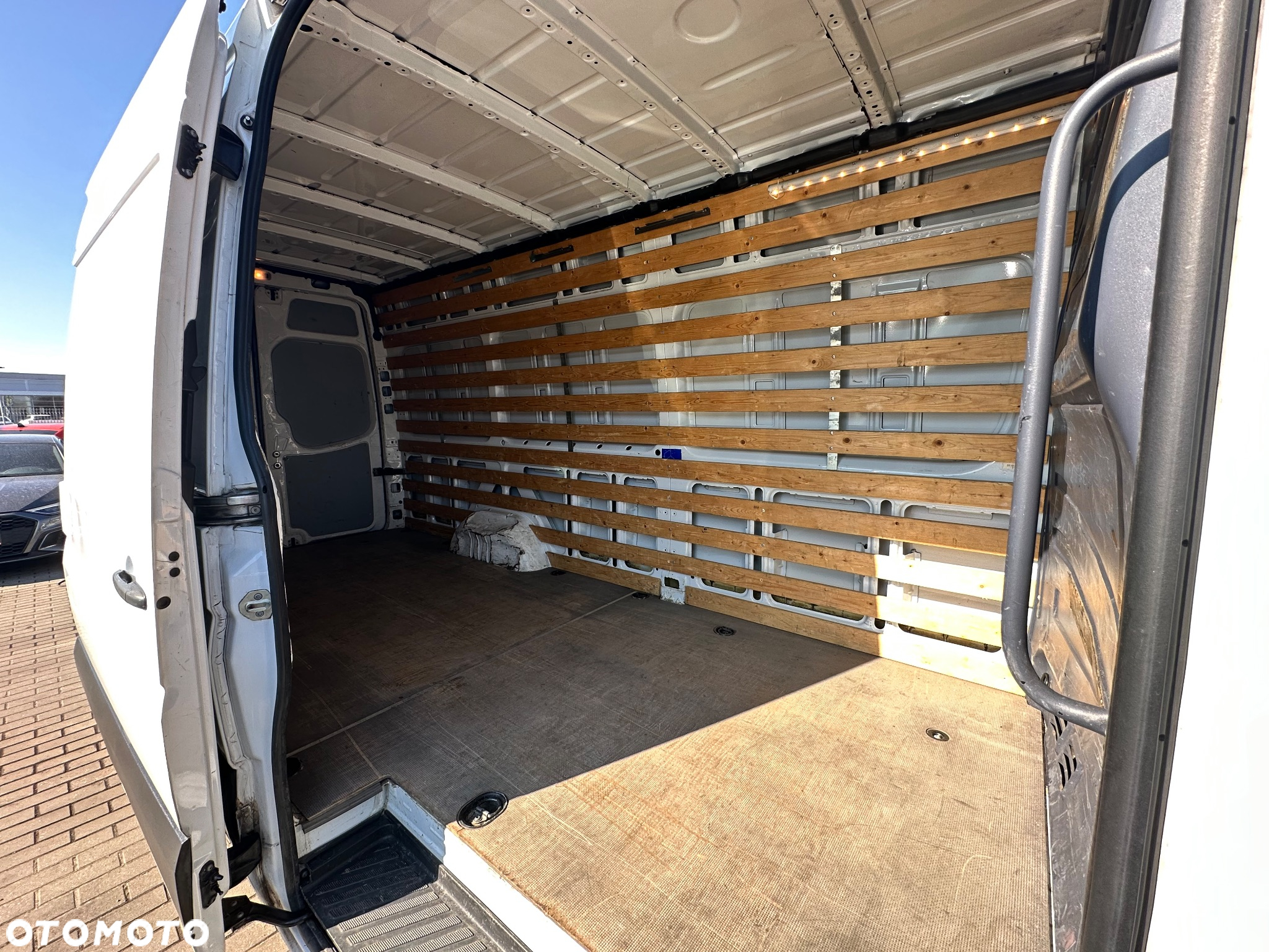 Mercedes-Benz Sprinter Maxi 311 - 15