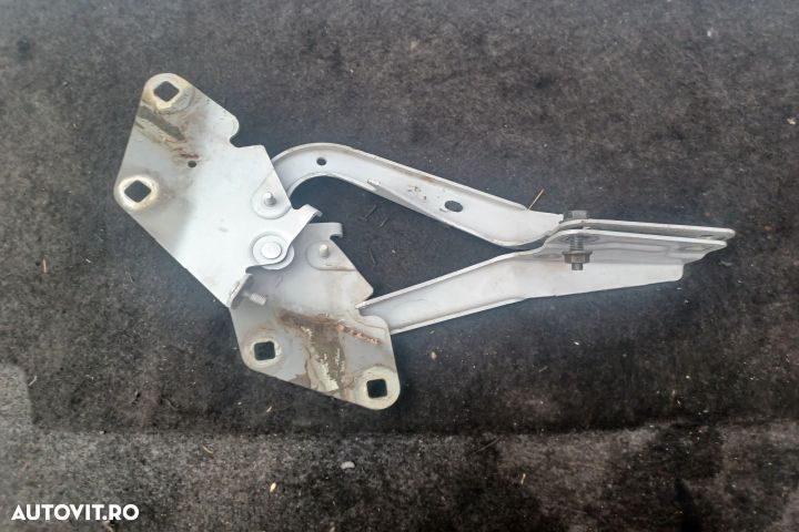 Balama capota motor dreapta / stanga 654010003R 654010003R Renault Me - 2