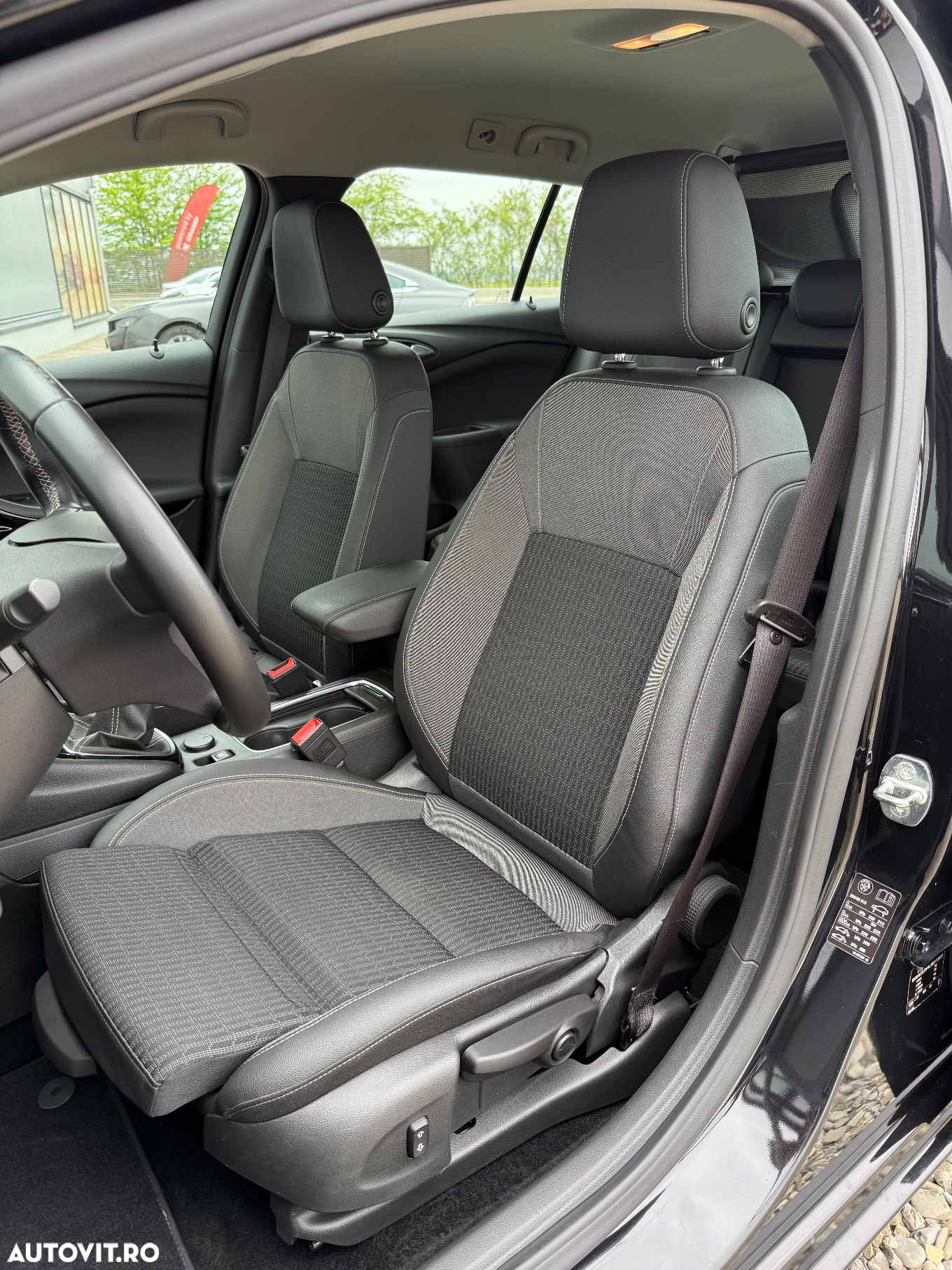 Opel Astra 1.5 D Start/Stop Sports Tourer Business Elegance - 11