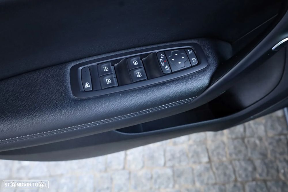 Renault Mégane Sport Tourer 1.6 E-Tech Plug-In Hybrid Equilibre - 46