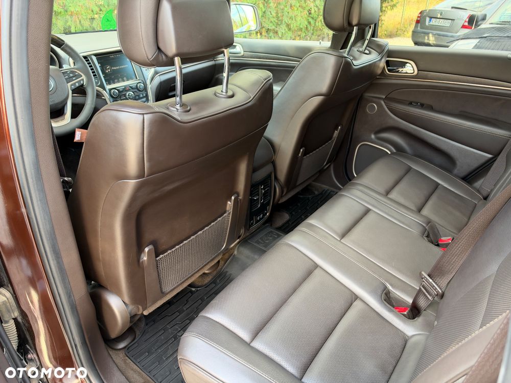 Jeep Grand Cherokee Gr 3.0 CRD Overland Summit - 29