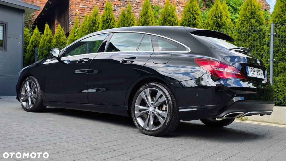 Mercedes-Benz CLA 200 - 2
