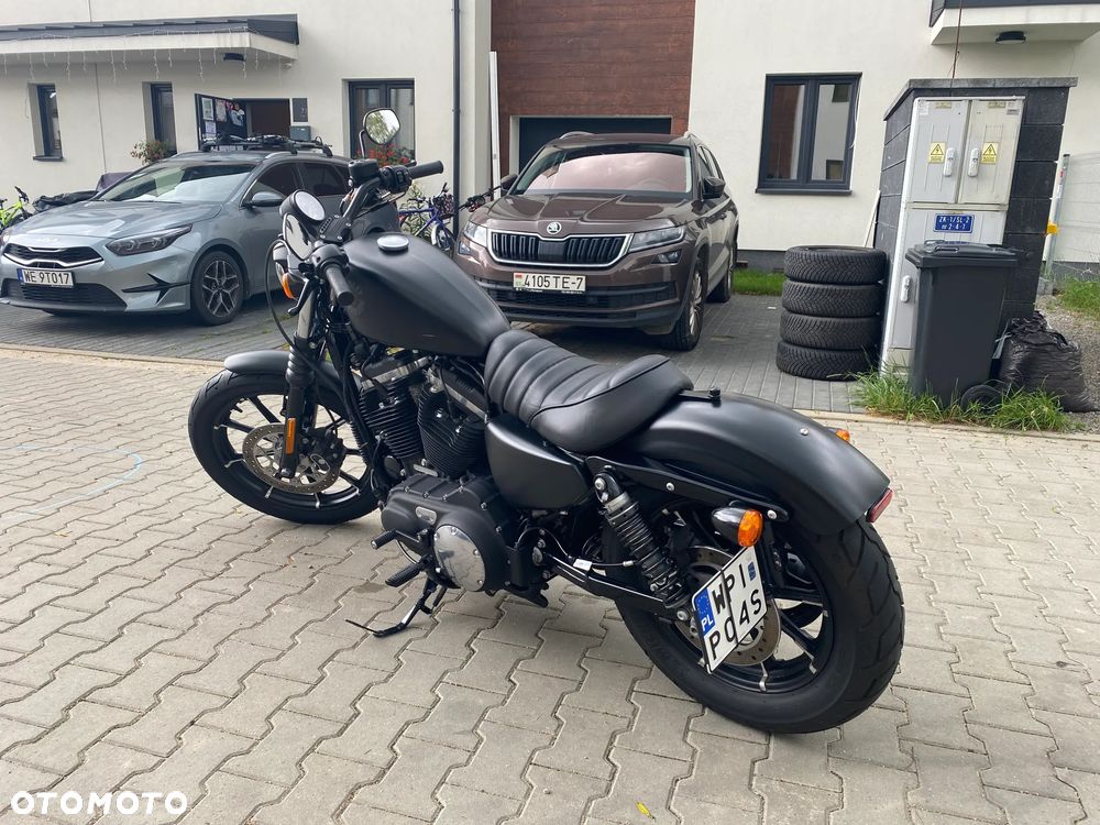 Harley-Davidson Sportster Iron 883 - 4