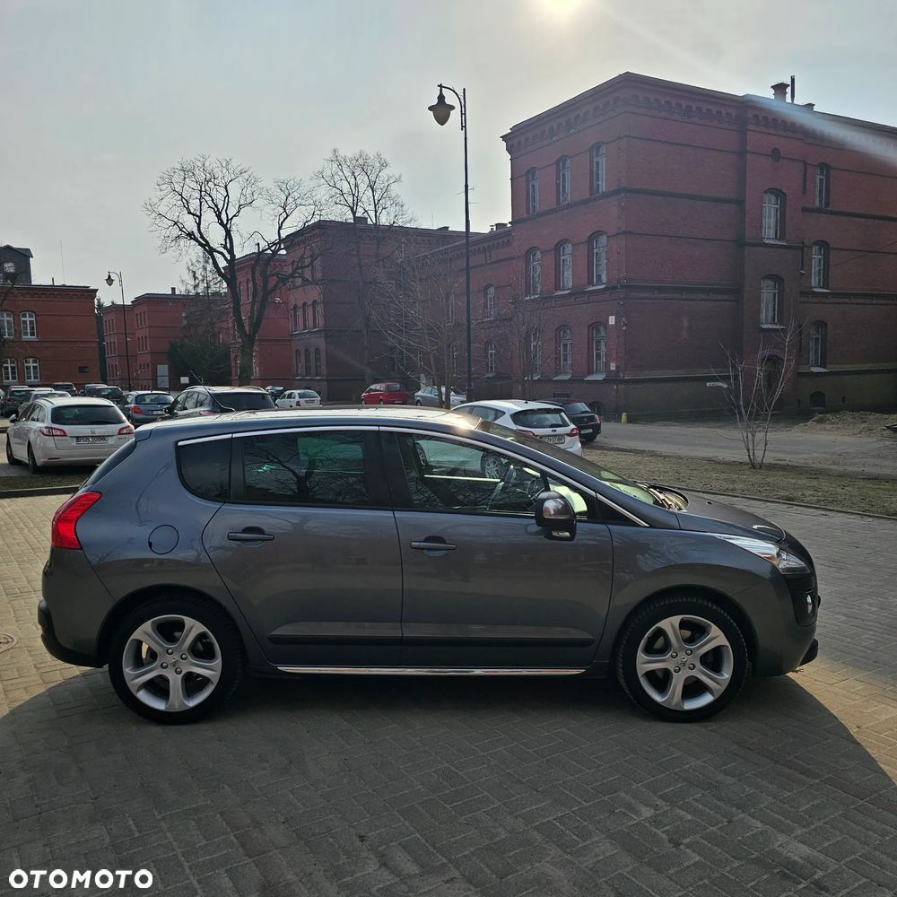 Peugeot 3008 2.0 HDi Premium+ - 2