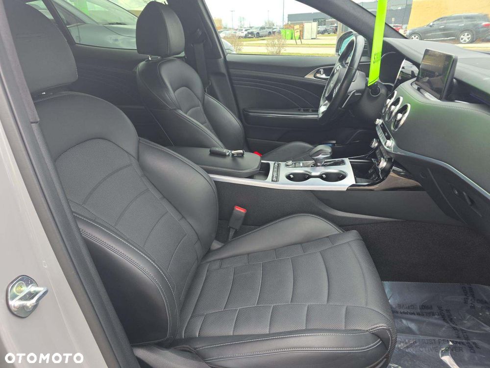 Kia Stinger 3.3 T-GDI V6 GT AWD - 6