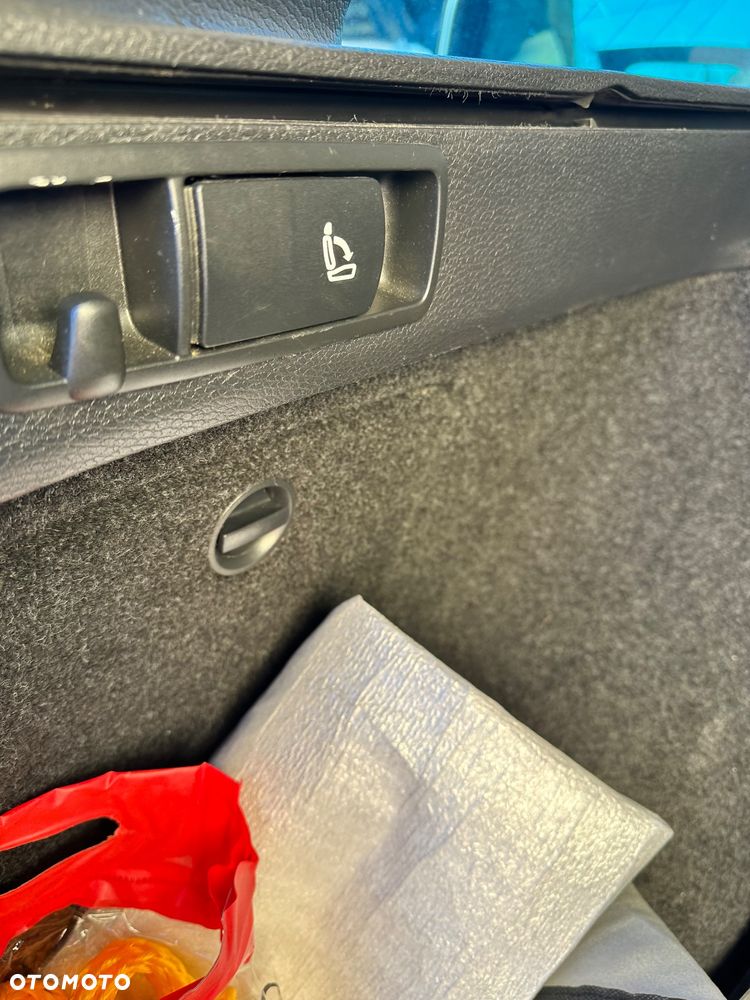 Volkswagen Passat 2.0 TDI Highline - 15