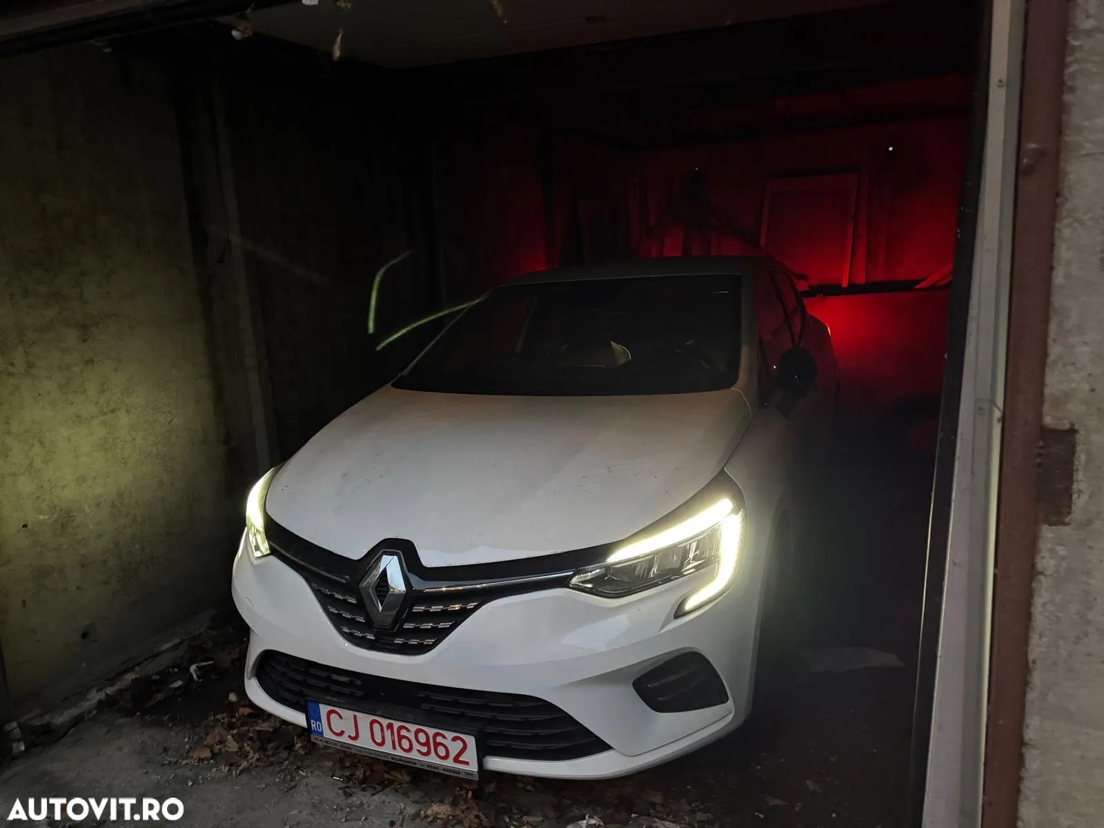 Renault Clio V TCe 90 Evolution - 1