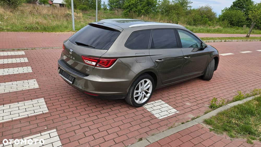 Seat Leon 2.0 TDI DPF Ecomotive DSG FR - 7