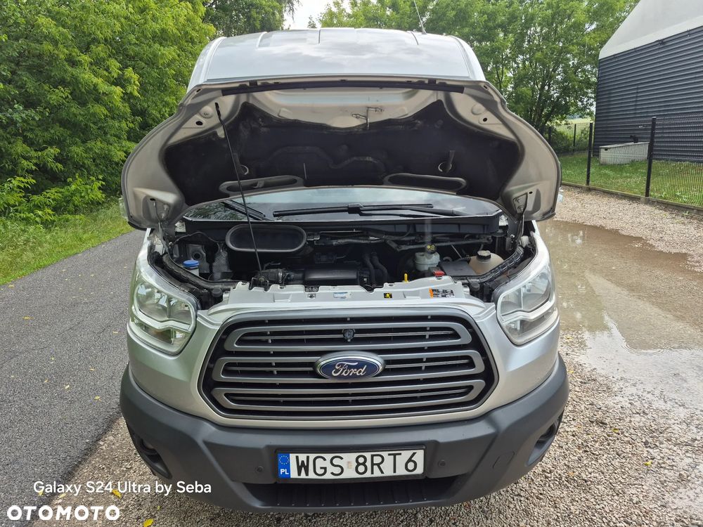 Ford Transit - 25