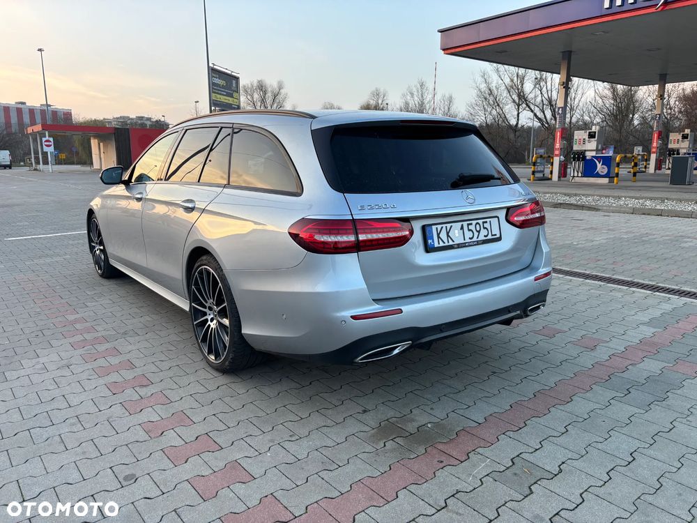 Mercedes-Benz Klasa E - 8