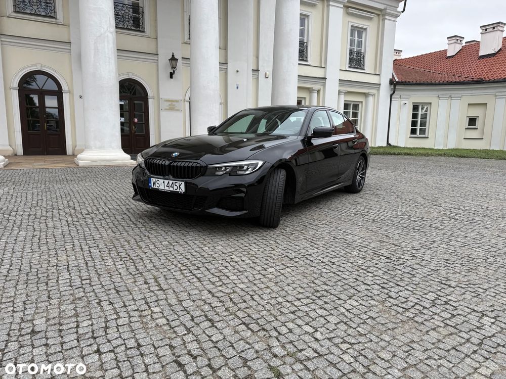 BMW Seria 3 330i xDrive - 2